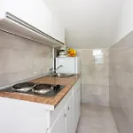 Marmar Apartment